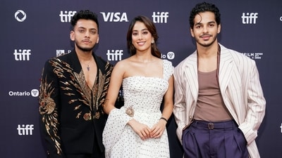 (L-R) Vishal Jethwa, Janhvi Kapoor, and Ishaan Khatter starred together in Neeraj Ghaywan's Homebound. (Getty Images via AFP)