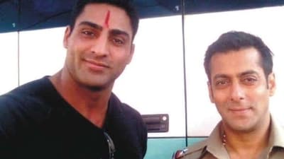 Salman Khan shared a throwback picture with Varinder Singh Ghuman. Salman Khan shared a throwback picture with Varinder Singh Ghuman.