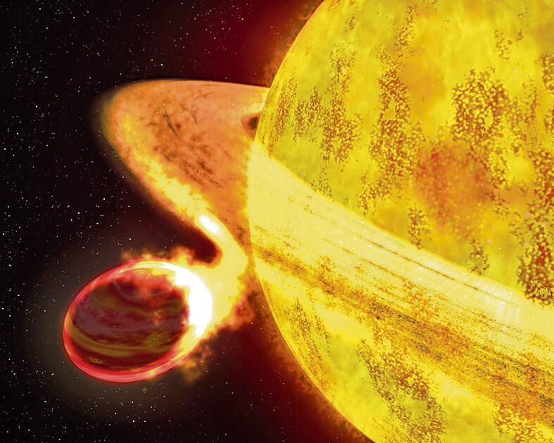The egg-like WASP-12 b. (NASA / JPL-CALTECH) The egg-like WASP-12 b. (NASA / JPL-CALTECH)