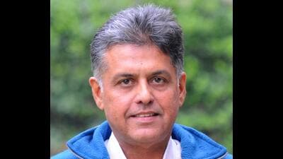 Chandigarh MP Manish Tewari, along with Anandpur Sahib MP Malvinder Singh Kang, chaired a meeting with officials of Chandigarh administration, Mohali administration and other stakeholders of the airport. (HT File)
