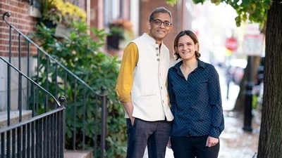 Esther Duflo and Abhijit Banerjee will establish a development economics center at UZH amid concerns over academic freedom in the US. (MIT News) Esther Duflo and Abhijit Banerjee will establish a development economics center at UZH amid concerns over academic freedom in the US. (MIT News)
