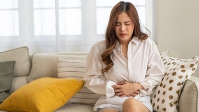 Dr. Bhamri warns that persistent symptoms like gas and bloating may indicate silent heart attacks. (Shutterstock) Dr. Bhamri warns that persistent symptoms like gas and bloating may indicate silent heart attacks. (Shutterstock)