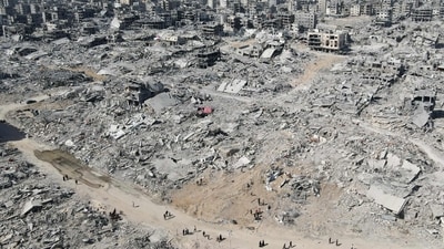 According to Gaza's civil defence agency, a rescue service operating under Hamas authority, more than 500,000 Palestinians had returned to Gaza City by Saturday evening. (AFP) According to Gaza's civil defence agency, a rescue service operating under Hamas authority, more than 500,000 Palestinians had returned to Gaza City by Saturday evening. (AFP)
