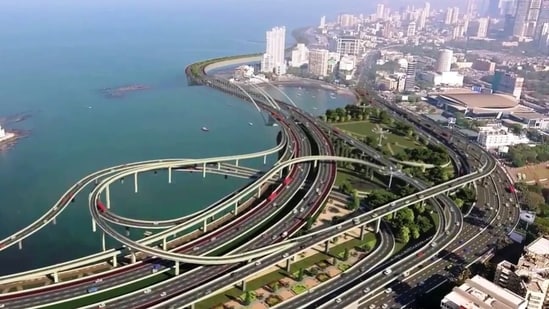 Prime Minister Narendra Modi on October 8 gave the green light to the third phase of the Mumbai Metro Line 3, also known as the Aqua Line, which will connect Acharya Atre Chowk in Worli to Cuffe Parade in South Mumbai. (Picture for representational purposes only) (HT Files)