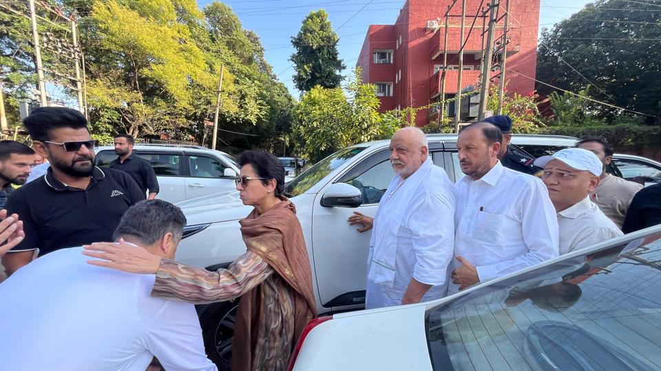 Congress leader Kumari Selja arriving at the police officer’s residence in Chandigarh on Saturday afternoon to pay condolences. (Sanjeev Sharma/HT) Congress leader Kumari Selja arriving at the police officer’s residence in Chandigarh on Saturday afternoon to pay condolences. (Sanjeev Sharma/HT)