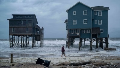 Strong nor'easter moving up the US East Coast. Flight delays expected in NYC, Boston, Washington, and more. (AP) Strong nor'easter moving up the US East Coast. Flight delays expected in NYC, Boston, Washington, and more. (AP)