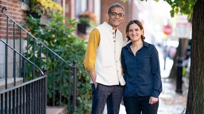 Nobel laureates Esther Duflo and Abhijit Banerjee won the 2019 Nobel Prize in Economics. (X) Nobel laureates Esther Duflo and Abhijit Banerjee won the 2019 Nobel Prize in Economics. (X)