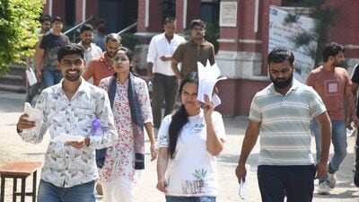 Candidates coming out of a centre after appearing in PCS (Pre)-2025 in Prayagraj. (HT) Candidates coming out of a centre after appearing in PCS (Pre)-2025 in Prayagraj. (HT)