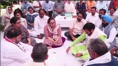 Chief minister Nayab Singh Saini offering condolences to Y Puran Kumar’s wife and senior IAS officer Amneet P Kumar (centre) in Chandigarh on Thursday. (HT Photo) (HT_PRINT) Chief minister Nayab Singh Saini offering condolences to Y Puran Kumar’s wife and senior IAS officer Amneet P Kumar (centre) in Chandigarh on Thursday. (HT Photo) (HT_PRINT)