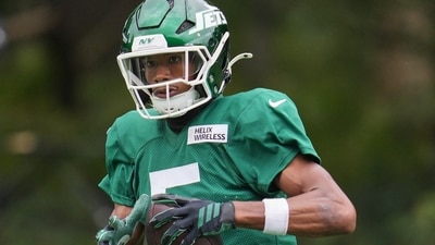 Jets WR Garrett Wilson clashes with coach in heated exchange after strange halftime decision vs. Broncos (AP) Jets WR Garrett Wilson clashes with coach in heated exchange after strange halftime decision vs. Broncos (AP)
