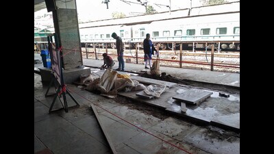 The Pune railway division has put up sturdy and durable iron benches at high-traffic points of the station including waiting areas, platforms and entry areas to accommodate a larger number of passengers at any given time. (HT) The Pune railway division has put up sturdy and durable iron benches at high-traffic points of the station including waiting areas, platforms and entry areas to accommodate a larger number of passengers at any given time. (HT)