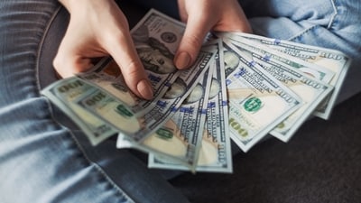 Notifications about stimulus checks come from Congress or Internal Revenue Service (IRS). Image for representational purposes. (Unsplash) Notifications about stimulus checks come from Congress or Internal Revenue Service (IRS). Image for representational purposes. (Unsplash)