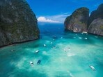 Affordable international honeymoons in Malaysia, Thailand, and Sri Lanka offer romance, adventure, and unforgettable experiences.(Unsplash)