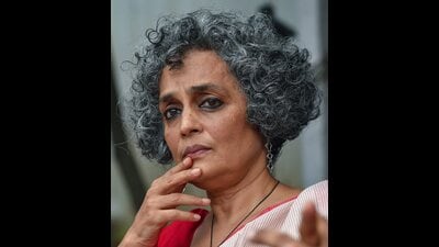 **EDS: FILE PHOTO** New Delhi: Writer and activist Arundhati Roy (PTI) **EDS: FILE PHOTO** New Delhi: Writer and activist Arundhati Roy (PTI)