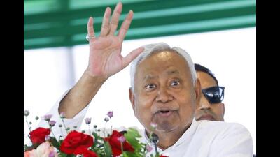One of the interesting questions regarding the outcome is about Kumar and the JD(U). Can Kumar rally his cadre, consolidate his support base, and guard his ground this time around? (HT Photo)