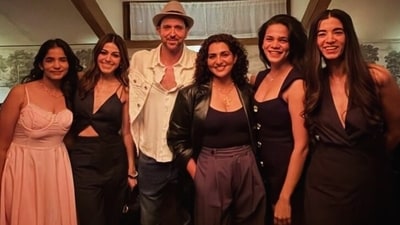 Parvathy Thiruvothu posted pictures with Alaya F, Hrithik Roshan, Saba Azad and others.