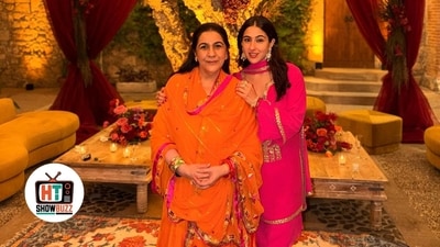 Sara Ali Khan often shares pictures of herself with her mother Amrita Singh and brother Ibrahim Ali Khan.