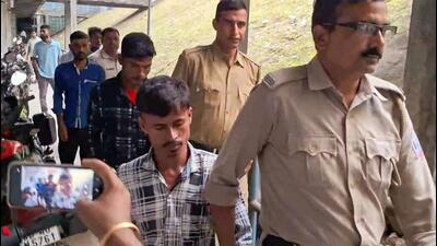 The West Bengal police arrested two more accused in connection with the Durgapur gangrape case and presented them in the Durgapur court on Monday. (ANI Grab) The West Bengal police arrested two more accused in connection with the Durgapur gangrape case and presented them in the Durgapur court on Monday. (ANI Grab)