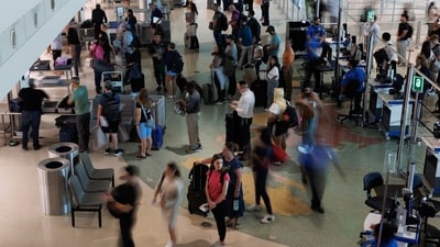US airports: Extreme weather leads to major flight delays at US airports, particularly LaGuardia, where average delays exceed two hours, with some up to four. The FAA indicates a 60% likelihood of continued delays. (Bloomberg) US airports: Extreme weather leads to major flight delays at US airports, particularly LaGuardia, where average delays exceed two hours, with some up to four. The FAA indicates a 60% likelihood of continued delays. (Bloomberg)