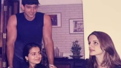 Ameesha Patel, Hrithik Roshan and Sussanne Khan in the throwback pic. Ameesha Patel, Hrithik Roshan and Sussanne Khan in the throwback pic.