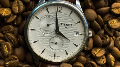 Best analogue watches for men: Top 8 timeless gifting picks to match every style (Pexels) Best analogue watches for men: Top 8 timeless gifting picks to match every style (Pexels)