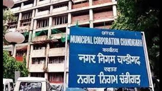 The bids were invited to maintain the infrastructure in exchange for advertising rights and licensing fees, as per the advertisement control order. (HT File)
