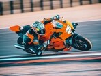 KTM 990 RC R now puts out 130 PS and 103 Nm. 