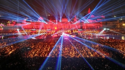 Over 28 lakh diya's will lit up Ayodhya during the Deepotsav celebrations on October 19 (File photo: Deepak Gupta/HT )