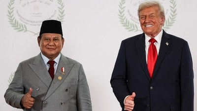 Prabowo Subianto's hot mic moment with Trump goes viral (Photo by Suzanne Plunkett / POOL / AFP) (AFP) Prabowo Subianto's hot mic moment with Trump goes viral (Photo by Suzanne Plunkett / POOL / AFP) (AFP)