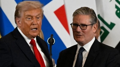Keir Starmer left red-faced as he queues up behind world leaders waiting to shake hands with Trump in Egypt (Photo by Khaled DESOUKI / AFP) (AFP) Keir Starmer left red-faced as he queues up behind world leaders waiting to shake hands with Trump in Egypt (Photo by Khaled DESOUKI / AFP) (AFP)