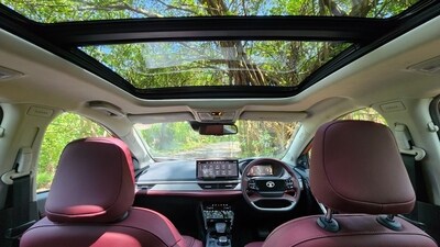 Sunroofs are among the most in-demand features, influencing pricing and variant-mix strategies across the board. The Sunroofs are among the most in-demand features, influencing pricing and variant-mix strategies across the board. The