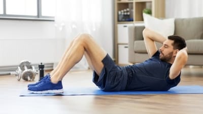 The list included some common exercises, such as sit-ups, barbell squats, or neck press, that we think are harmless, but may harm your spine. (Freepik) The list included some common exercises, such as sit-ups, barbell squats, or neck press, that we think are harmless, but may harm your spine. (Freepik)
