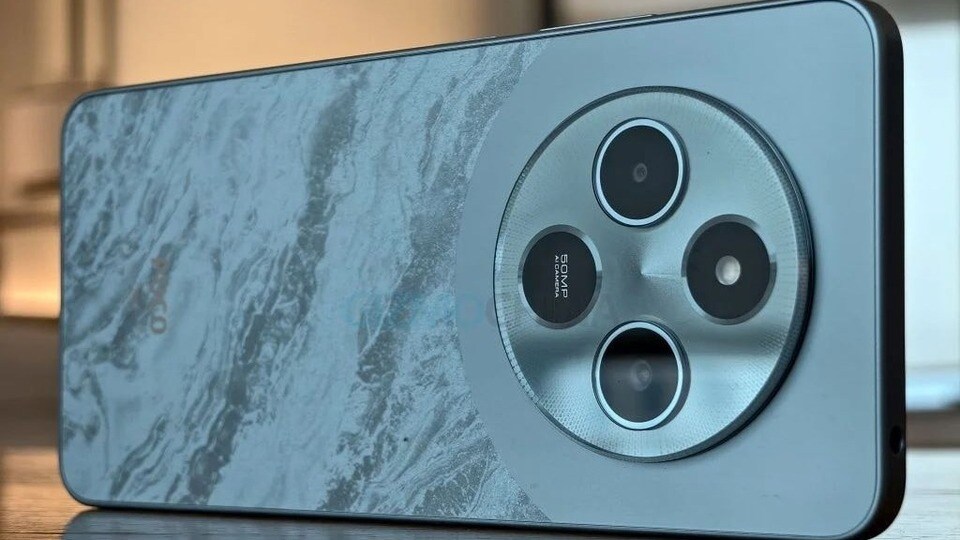 POCO C75 5G ব্যাঙ্ক অফার: আপনি অ্যামাজন থেকে SBI কার্ডের মাধ্যমে ১০ শতাংশ ইনস্ট্যান্ট ডিসকাউন্ট পেতে পারেন। সেইসঙ্গে আপনি যদি ফ্লিপকার্ট থেকে কেনেন, তবে আপনি ফ্লিপকার্ট অ্যাক্সিস ব্যাঙ্ক কার্ড ব্যবহার করে পাঁচ শতাংশ ছাড় পেতে পারেন।