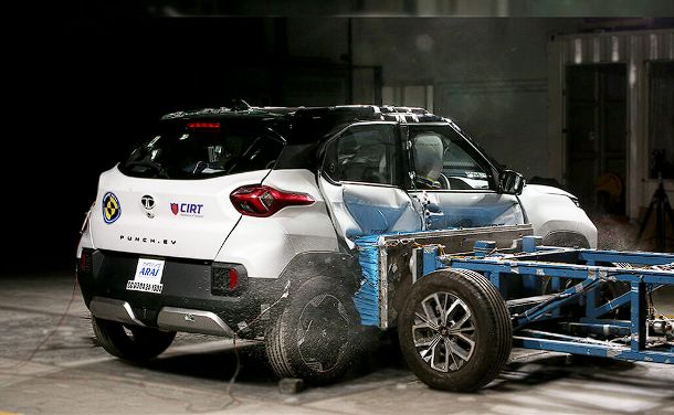 Tata Punch EV is sold with two battery pack options in the Indian market. Tata Punch EV is sold with two battery pack options in the Indian market.