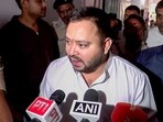 Hajipur: RJD leader Tejashwi Yadav speaks to the media after filing his nomination from the Raghopur assembly constituency, in Hajipur on Wednesday. (ANI Video Grab)
Hajipur: RJD leader Tejashwi Yadav speaks to the media after filing his nomination from the Raghopur assembly constituency, in Hajipur on Wednesday. (ANI Video Grab)