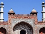 Uncover India’s rich Mughal heritage through stunning forts, tombs, mosques, and serene historical gardens.(Pexels/Unsplash)