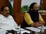 సమీక్షలో మంత్రులు ఉత్తమ్, తుమ్మల