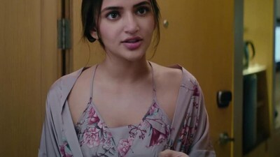 <p>జియోహాట్స్టార్ ట్రెండింగ్ లో తెలుగు భాషా హీస్ట్ యాక్షన్ కామెడీ చిత్రం రాబిన్ హుడ్ 5వ స్థానంలో ఉంది. ఈ చిత్రానికి ఐఎండీబీ రేటింగ్ 4.5 ఉంది.</p> (IMDb) <p>జియోహాట్స్టార్ ట్రెండింగ్ లో తెలుగు భాషా హీస్ట్ యాక్షన్ కామెడీ చిత్రం రాబిన్ హుడ్ 5వ స్థానంలో ఉంది. ఈ చిత్రానికి ఐఎండీబీ రేటింగ్ 4.5 ఉంది.</p> (IMDb)