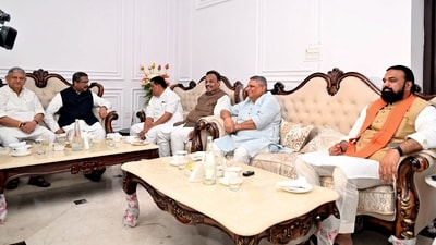 JD(U) leader Rajiv Ranjan Singh, BJP in-charge for Bihar polls Dharmendra Pradhan, JD(U) MP Sanjay Kumar Jha, BJP in-charge of Bihar Vinod Tawde, state minister Vijay Kumar Choudhary and state Deputy CM Samrat Choudhary during a meeting of the leaders of the NDA constituent parties regarding the Bihar Assembly elections. (X/ Jduonline) JD(U) leader Rajiv Ranjan Singh, BJP in-charge for Bihar polls Dharmendra Pradhan, JD(U) MP Sanjay Kumar Jha, BJP in-charge of Bihar Vinod Tawde, state minister Vijay Kumar Choudhary and state Deputy CM Samrat Choudhary during a meeting of the leaders of the NDA constituent parties regarding the Bihar Assembly elections. (X/ Jduonline)