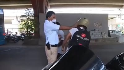 Several Bengaluru residents argued that law enforcement should not use physical force unless necessary. (Reddit)