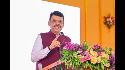 The chief minister emphasised Solapur’s growing industrial base and the necessity of a functional airport for regional expansion. (HT) The chief minister emphasised Solapur’s growing industrial base and the necessity of a functional airport for regional expansion. (HT)