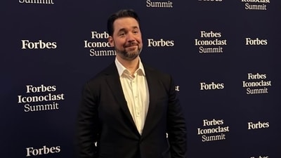 Reddit co-founder Alexis Ohanian warns of “dead internet” as bots and AI dominate online spaces (Instagram/alexisohanian) Reddit co-founder Alexis Ohanian warns of “dead internet” as bots and AI dominate online spaces (Instagram/alexisohanian)