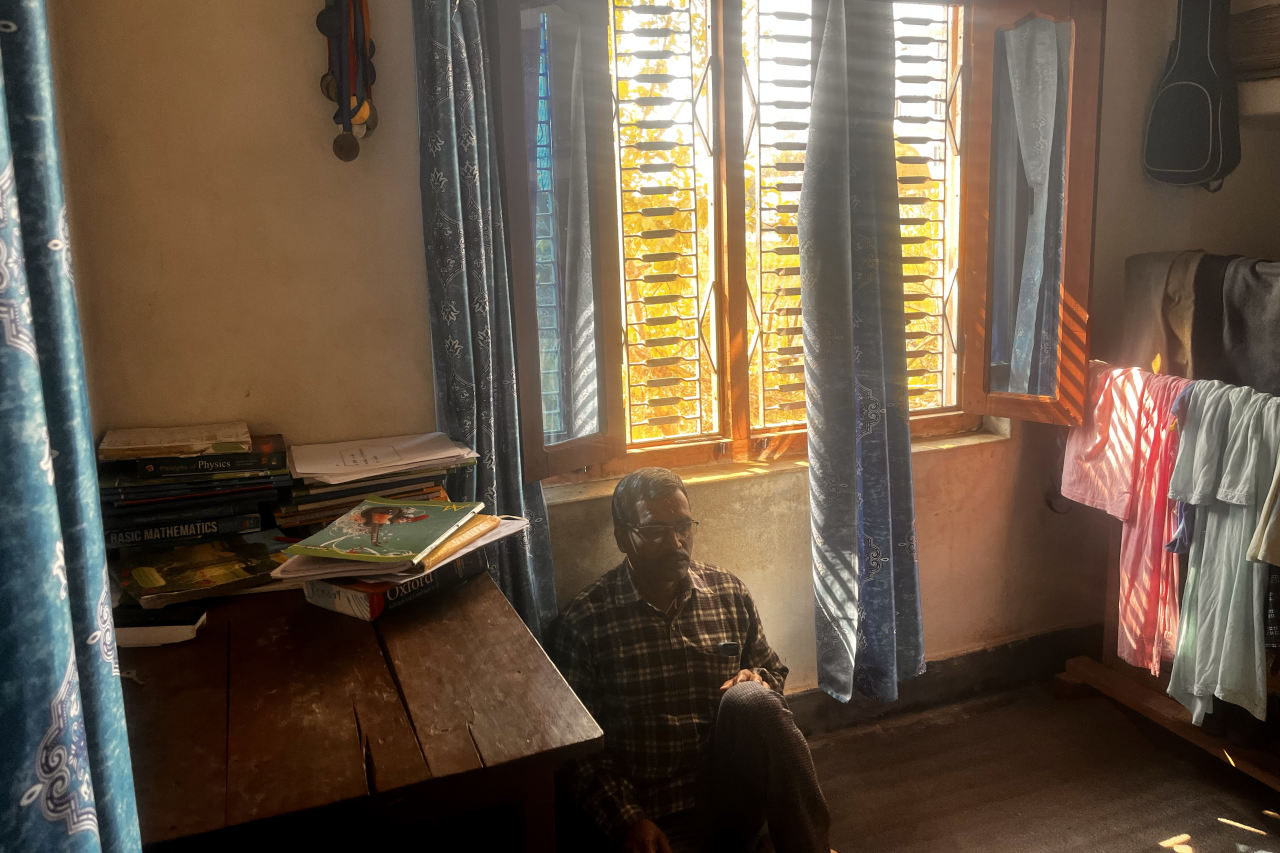 As Israel’s Hostages Came Home, a Mother From Nepal Learned Her Son Would Not As Israel’s Hostages Came Home, a Mother From Nepal Learned Her Son Would Not