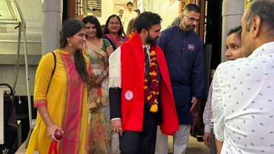 Zohran Mamdani during a visit to a temple in New York. (Hindus for Zohran)