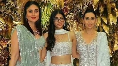 Kareena Kapoor Khan, Samaira Kapoor and Karisma Kapoor Kareena Kapoor Khan, Samaira Kapoor and Karisma Kapoor