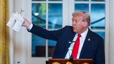 Donald Trump reiterated the Shehbaz Sharif's praise for him, adding that his intervention in the conflict 'saved millions of lives' (Bloomberg)