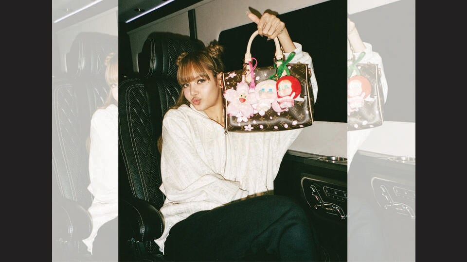 We didn’t know Labubus existed until we saw them clipped to Lisa’s bags. (INSTAGRAM/@LALALISA_M)