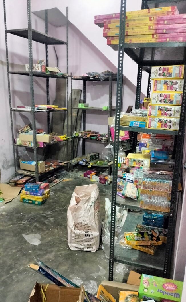 An illegal warehouse busted by CM’s flying squad who seized more than 200 kilograms of prohibited category crackers in Badshahpur on Wednesday. (HT Photo) An illegal warehouse busted by CM’s flying squad who seized more than 200 kilograms of prohibited category crackers in Badshahpur on Wednesday. (HT Photo)