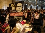 Aymara women attend a vigil for the death of demonstrator Eduardo Ruiz, during a protest against Peru's interim President Jose Jeri, in Lima on October 16, 2025. Aymara women attend a vigil for the death of demonstrator Eduardo Ruiz, during a protest against Peru's interim President Jose Jeri, in Lima on October 16, 2025.