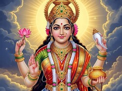 দীপাবলির রাতে সংসারে মা লক্ষ্মীর আগমন জানান দেয় এই ৪ লক্ষণ!